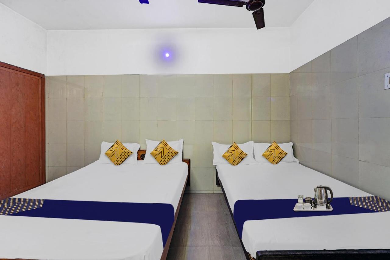 Spot On New Golden Star Guest House Near Thirumangalam Metro Station Chennai Extérieur photo